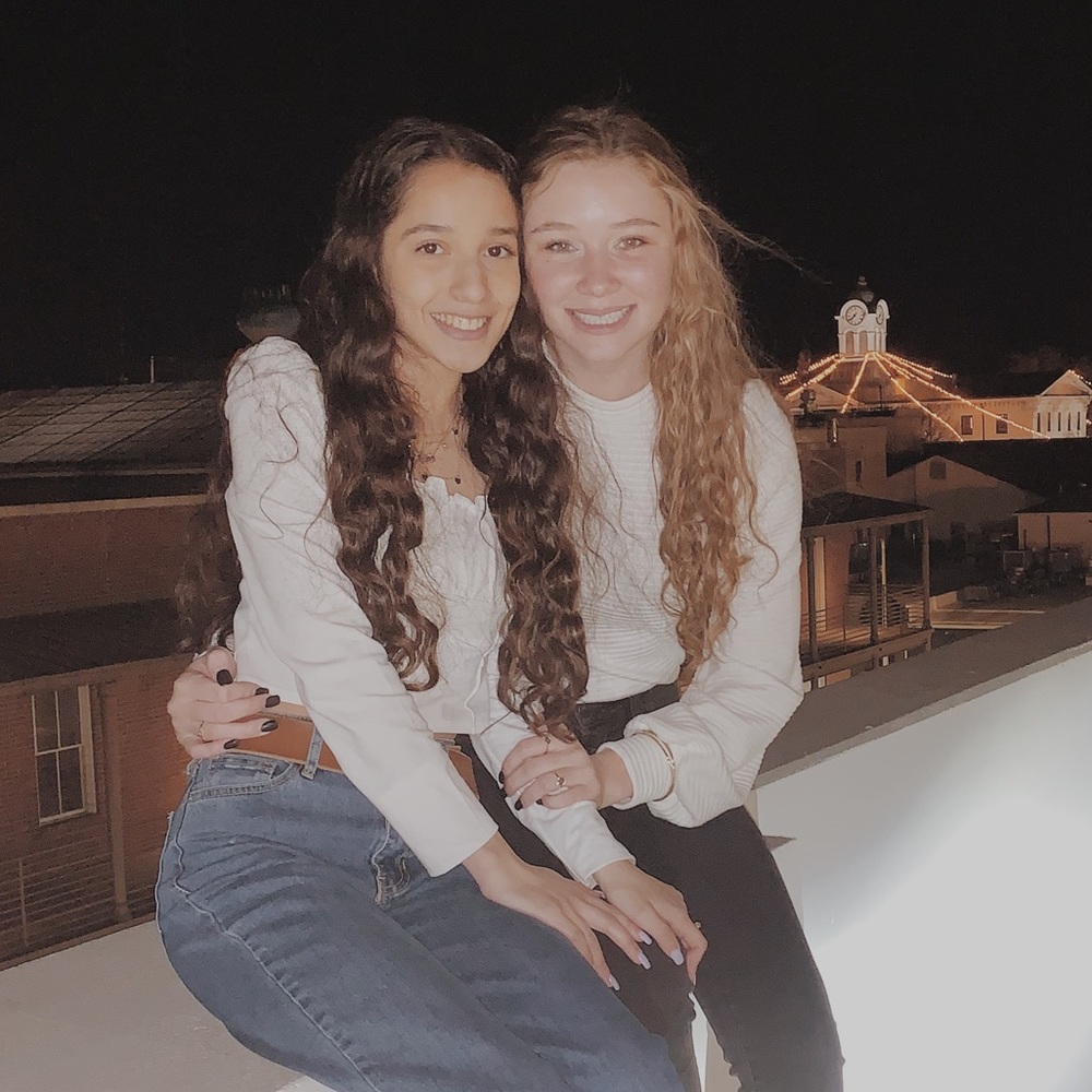 Meet your Posher, Natalie